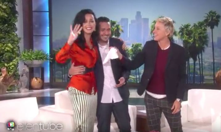Katy Perry faz surpresa emocionte para fã sobrevivente do massacre na boate Pulse
