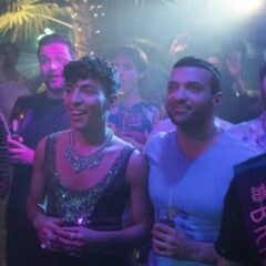 Série da Apple TV com personagem refugiado gay é censurada em 10 países árabes e na Rússia