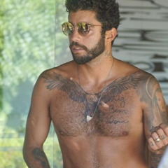 Pedro Scooby denuncia homofobia e racismo no surfe: “Não posso fechar a boca, fingindo que não vejo”