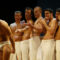 Espetáculo ‘Naked Boys Singing Brasil’ fará participação na Parada LGBTQ+ de Londres