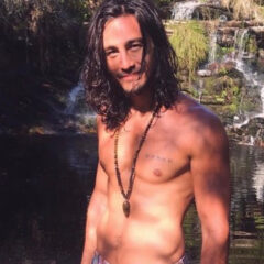 Tiago Iorc vira um dos assuntos mais comentados do Twitter após vazamento de suposta nude