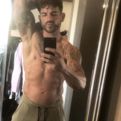 Jogador de futebol britânico Matt Morton sai do armário aos 30 anos: “Gostaria de ter percebido isso há 10 anos atrás”