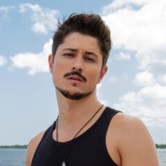 Rafa Vieira, do ‘De Férias Com o Ex Brasil’, reflete sobre padrões e diz não se identificar com estereótipo “boy padrão”