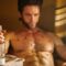 Hugh Jackman aparece pelado em novo comercial