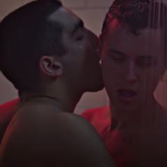 Manu Ríos, de ‘Elite’, fala sobre cenas de sexo na série com Ánder e Omar