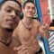 BBB 22: Paulo André cheira pescoço de Arthur Aguiar e web dispara: “O 17”
