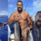 Jason Momoa surpreende ao aparecer pescando com o bumbum de fora durante viagem com amigos