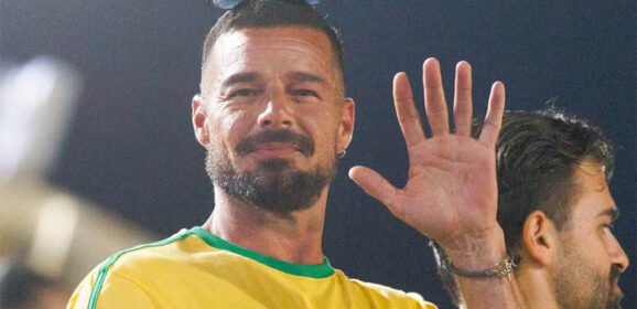 Ricky Martin celebra passagem pelo Rio de Janeiro: “A vida muda depois de um bom Carnaval no Brasil”