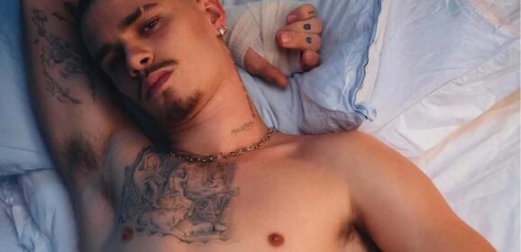 Filho de David Beckham fará estreia como ator em romance LGBT+